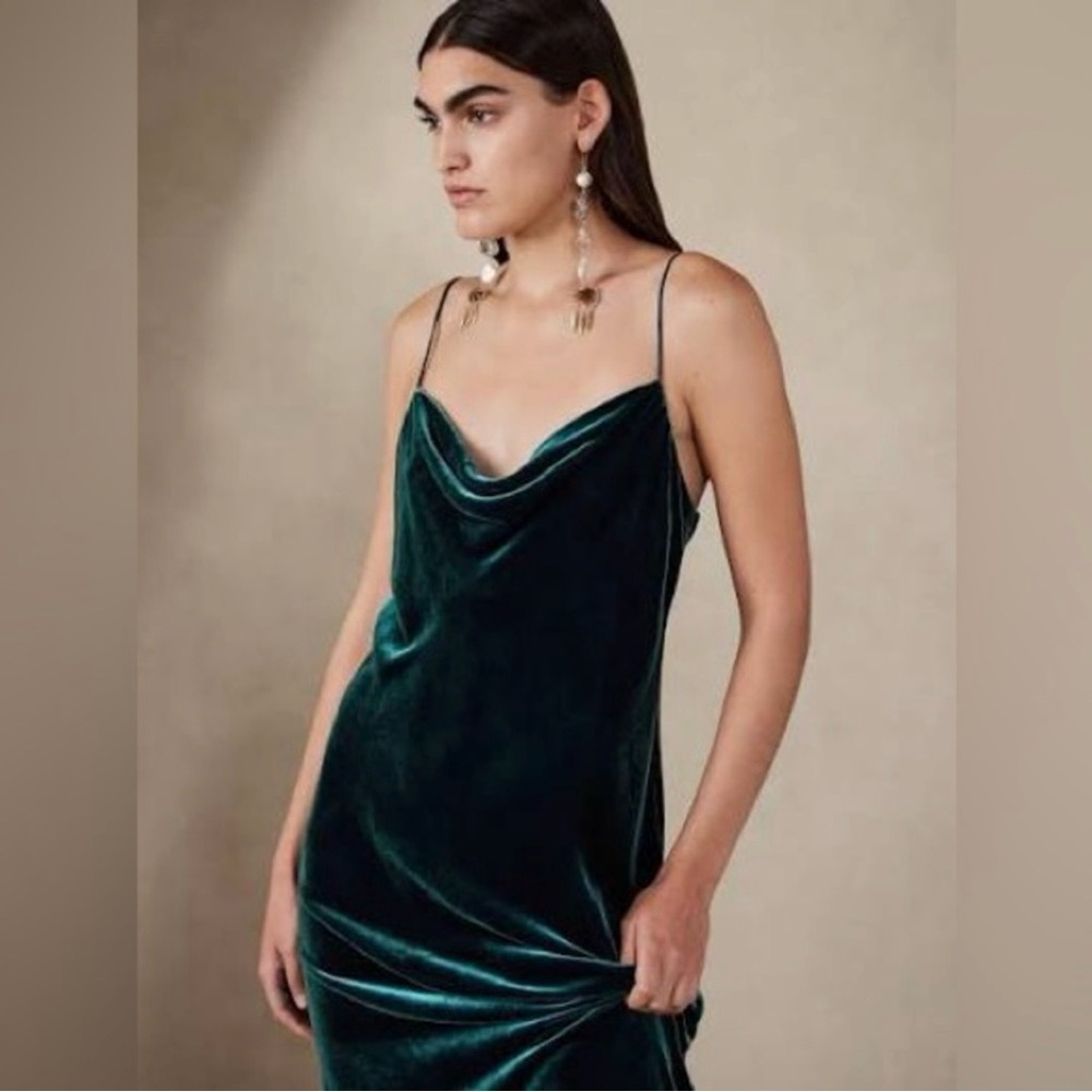 Banana Republic Velvet Dark Green Dress